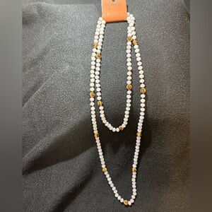 Elegant White and Gold Beaded Necklace